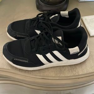 Adidas Retro Sneakers